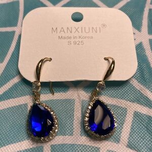 💛TODAY**$16***NWT Manxiuni mrkd sterling sterling sapphire crystal drop earring
